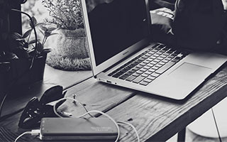 爱游戏下载-Dota 2 新秀选手突破自我，dota2新人职业选手