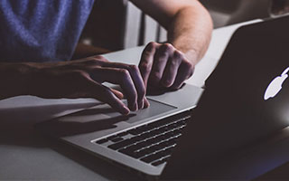 爱游戏下载-Dota 2 新秀选手突破自我，dota2新人职业选手